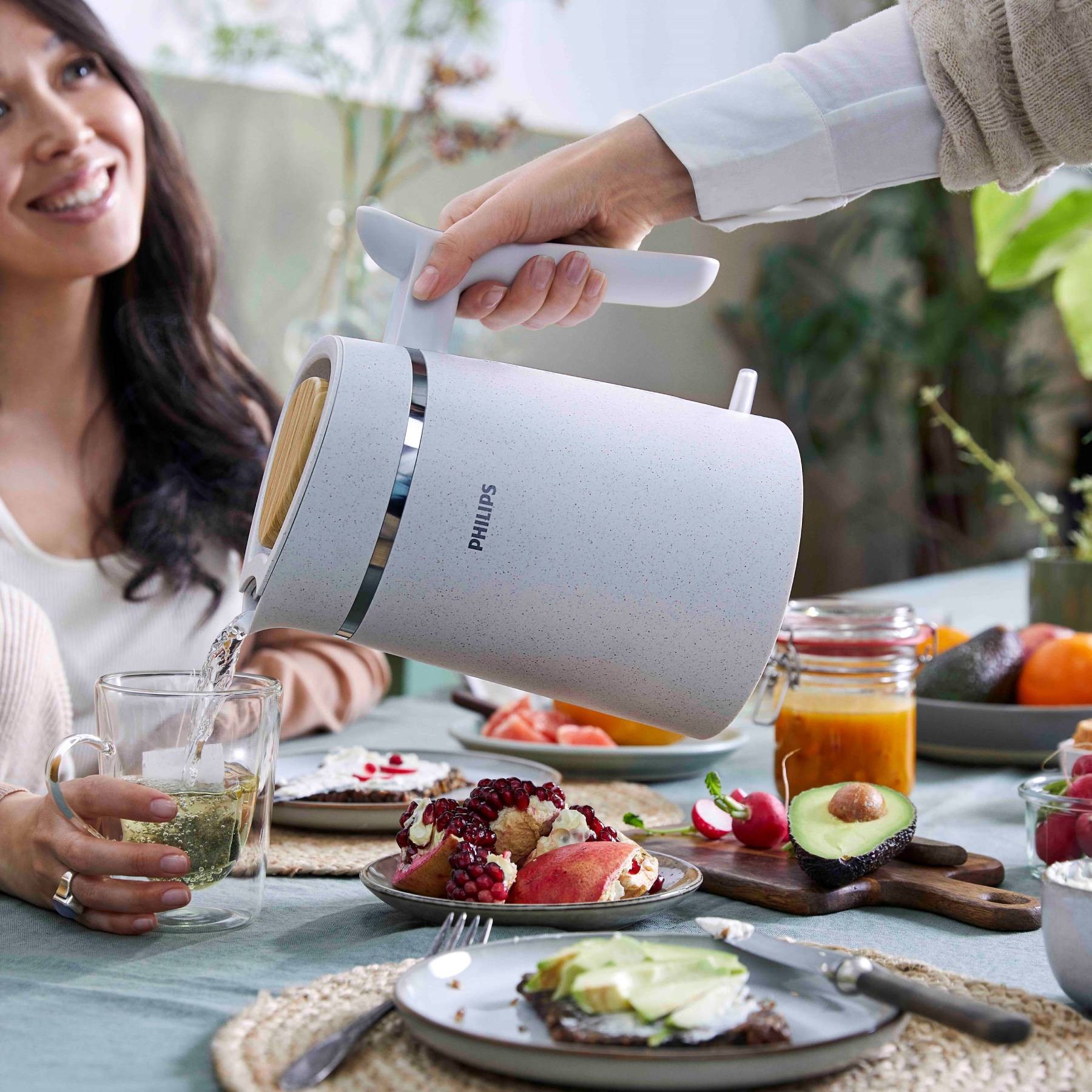 Bouilloire PHILIPS Série 5000, 1,7L, 2200w, Blanc - HD9365/10