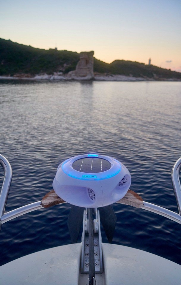 Enceinte bluetooth AUXON 40W 360° - SALECCIA Enceinte bluetooth AUXON 40W 360° - SALECCIA