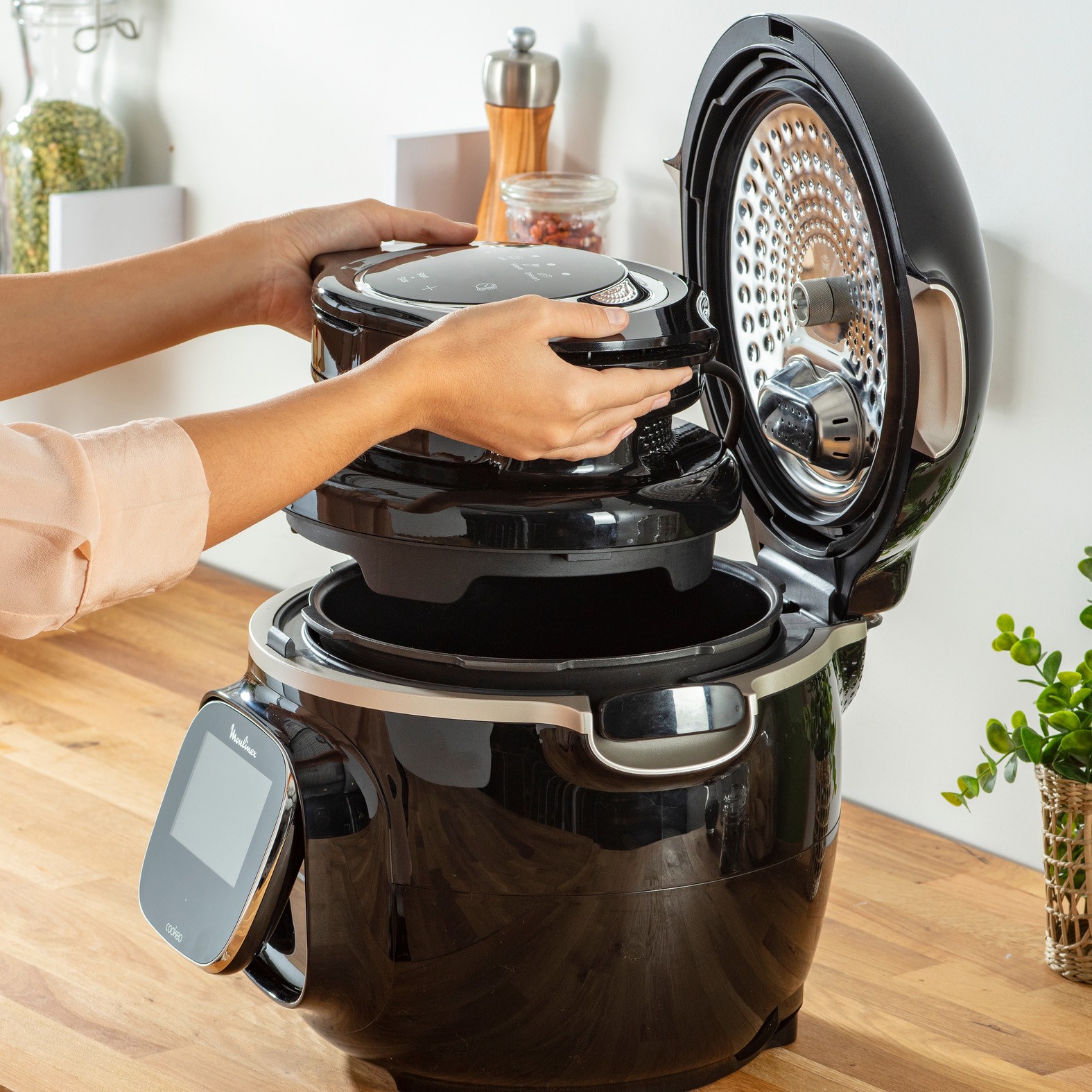 Accessoire robot MOULINEX Couvercle extra crisp Cookeo - EZ150800 Accessoire robot MOULINEX Couvercle extra crisp Cookeo - EZ150800