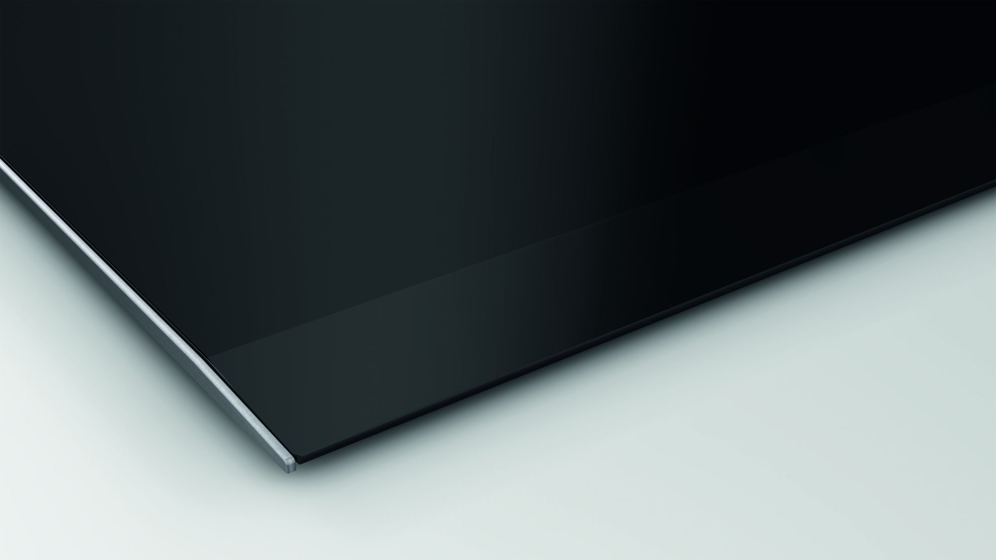 Plaque induction SIEMENS iQ700, 4 foyers, 3300W, 80cm, Noir - EX875LX67E Plaque induction SIEMENS iQ700, 4 foyers, 3300W, 80cm, Noir - EX875LX67E