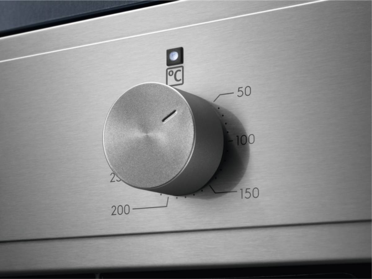 Four encastrable catalyse ELECTROLUX Série 600 SteamBake 72L Inox - EOD3C00X Four encastrable catalyse ELECTROLUX Série 600 SteamBake 72L Inox - EOD3C00X