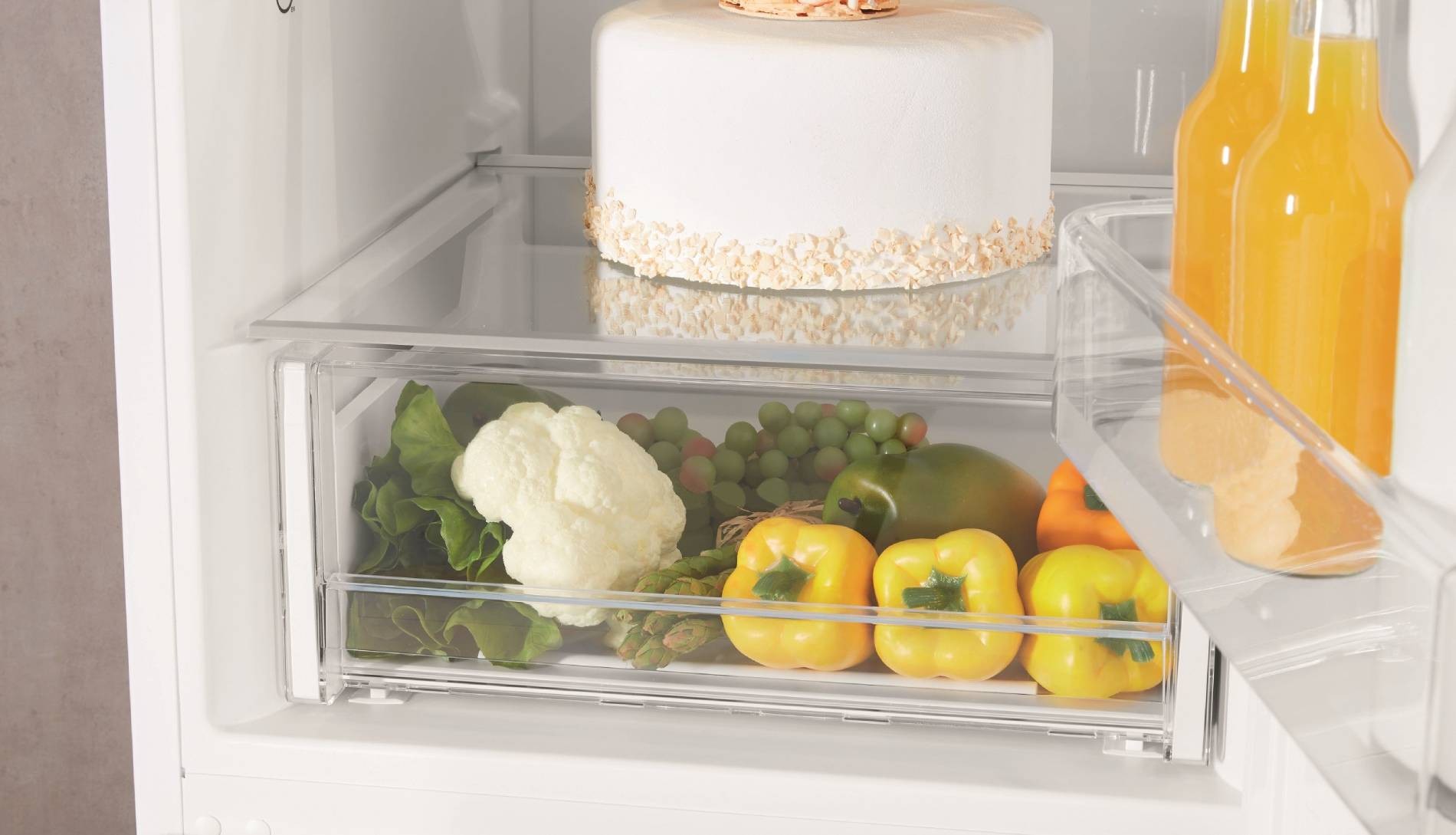 INDESIT Réfrigérateur congélateur bas No Frost 223L Blanc - XIT8T1EW
