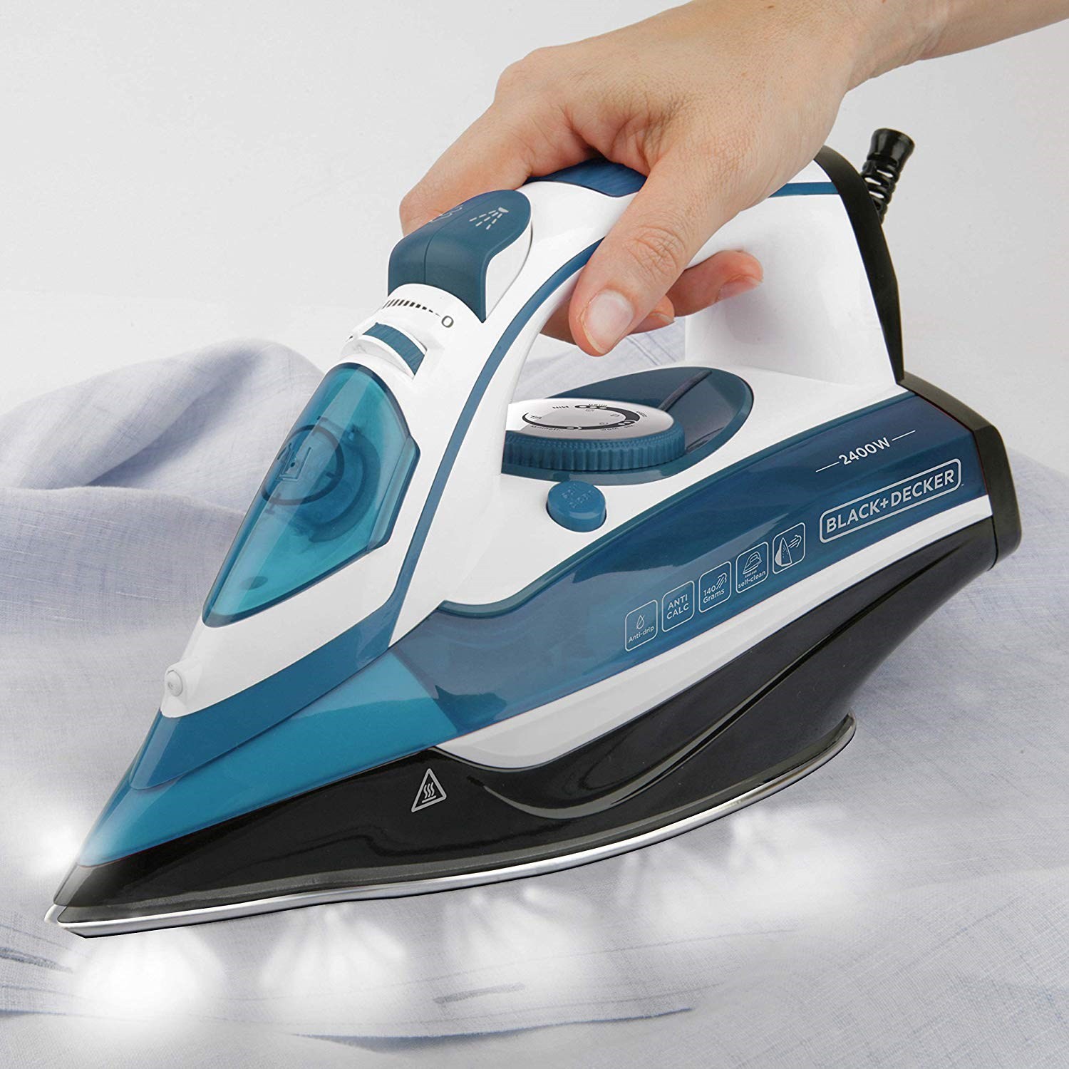 Fer à repasser BLACK & DECKER  - BXIR2402E