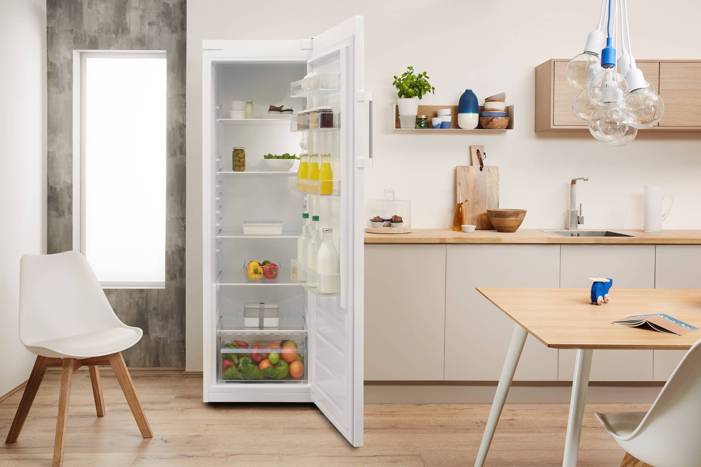 INDESIT Réfrigérateur 1 porte 323 litres Blanc - SI62WFR