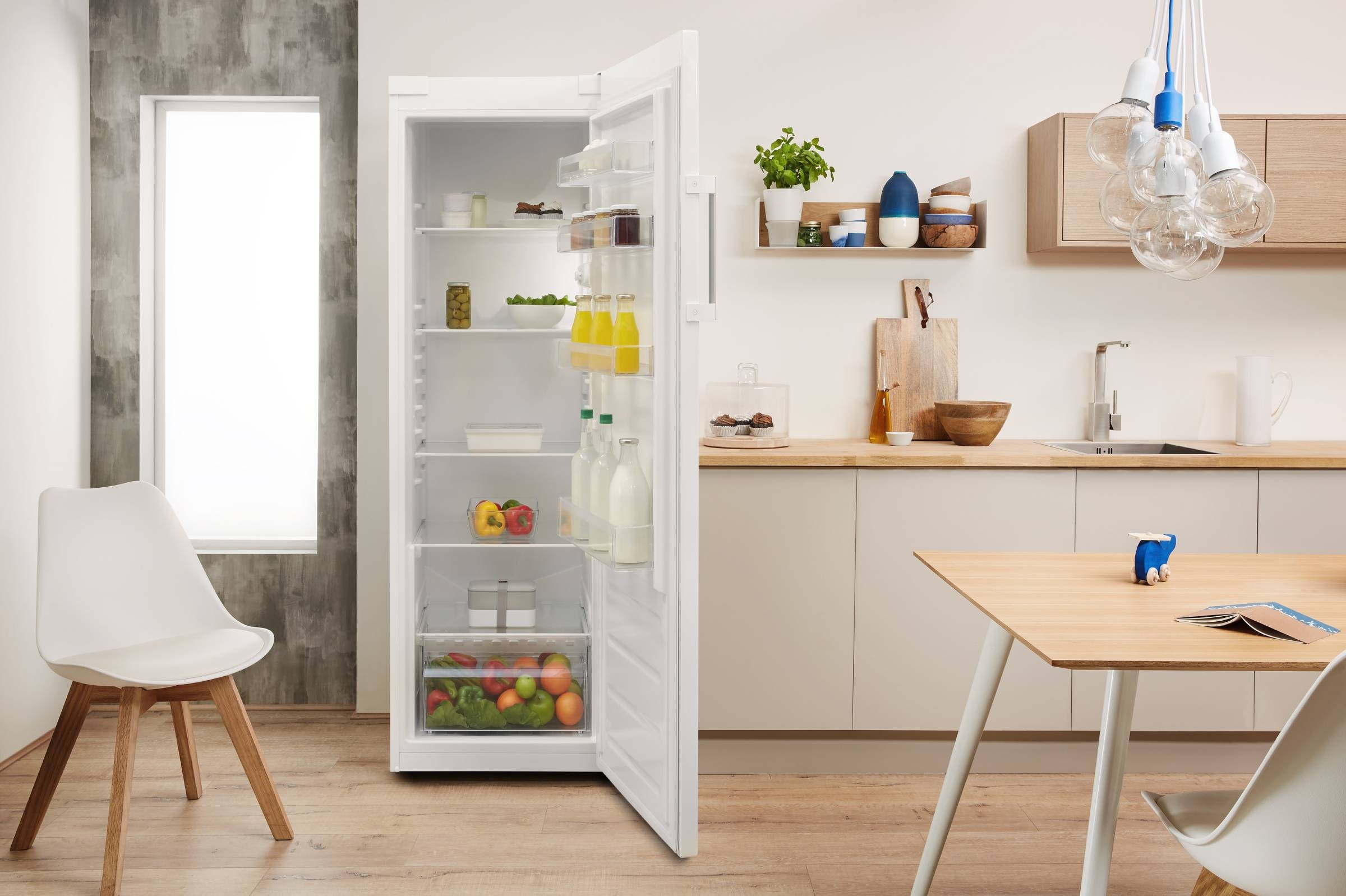 Réfrigérateur 1 porte INDESIT 323 litres Blanc - SI62WFR Réfrigérateur 1 porte INDESIT 323 litres Blanc - SI62WFR