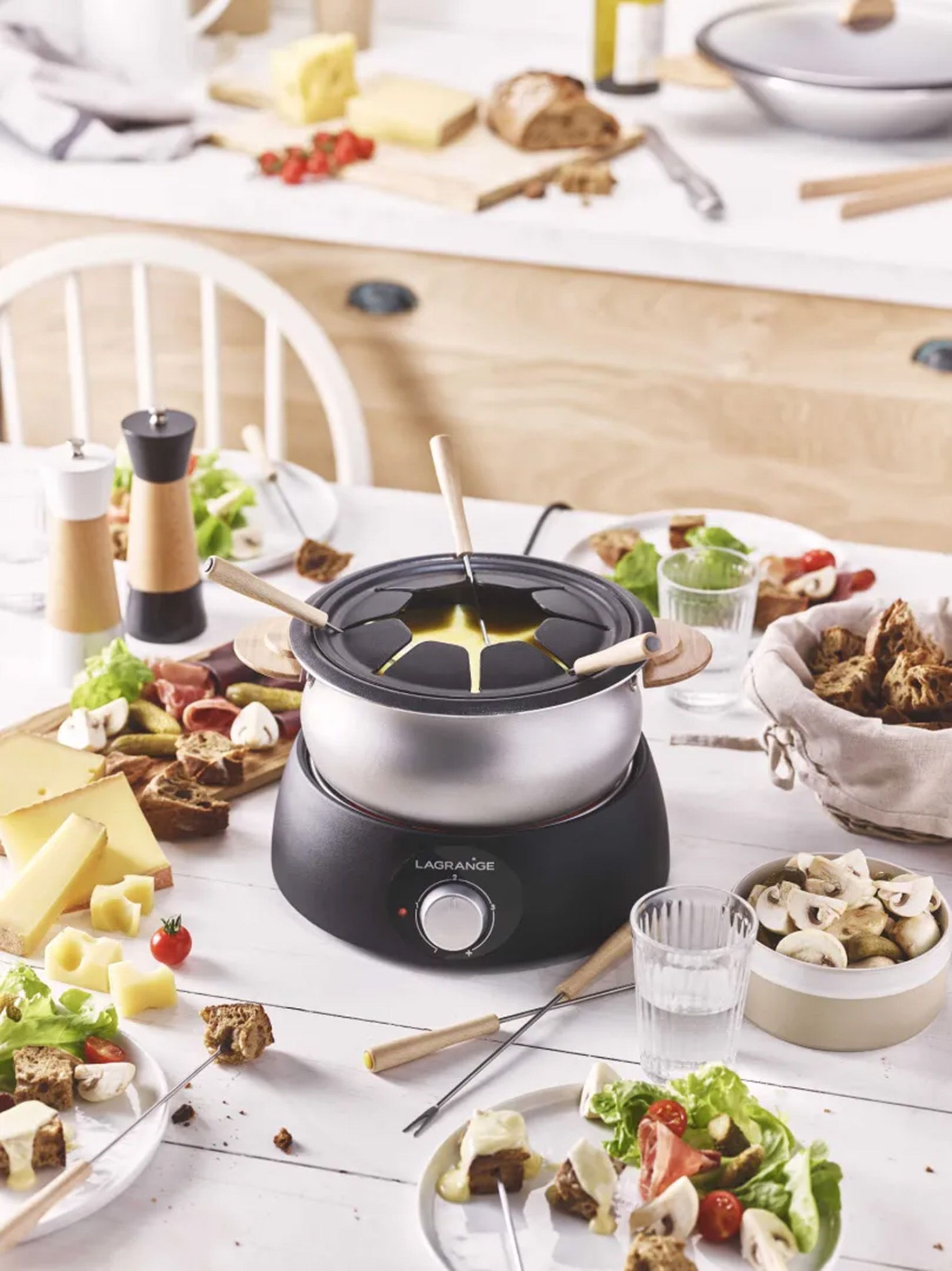 Duo Fondue + Wok LAGRANGE 8 personnes 900W Noir - 349019