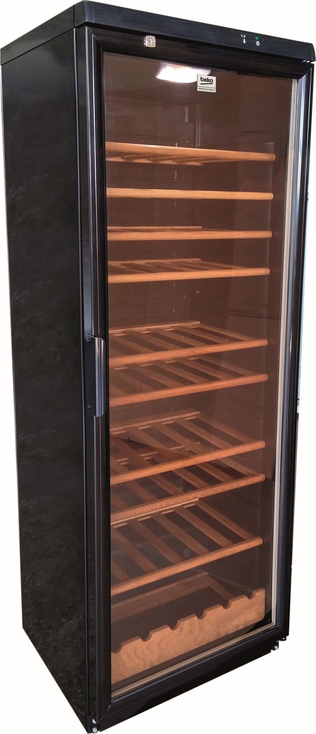 Cave à vin de service BEKO PROFESSIONAL 105 bouteilles Noir - ADN231BKBP