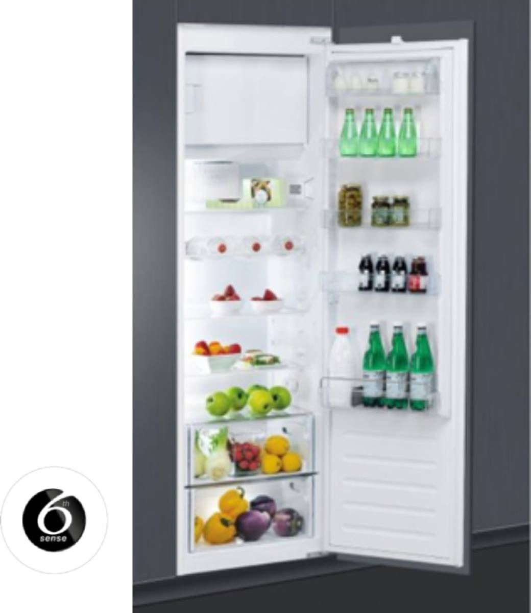 WHIRLPOOL Réfrigérateur encastrable 1 porte 6ème sens Fresh Control froid brassé 292L - ARG184701