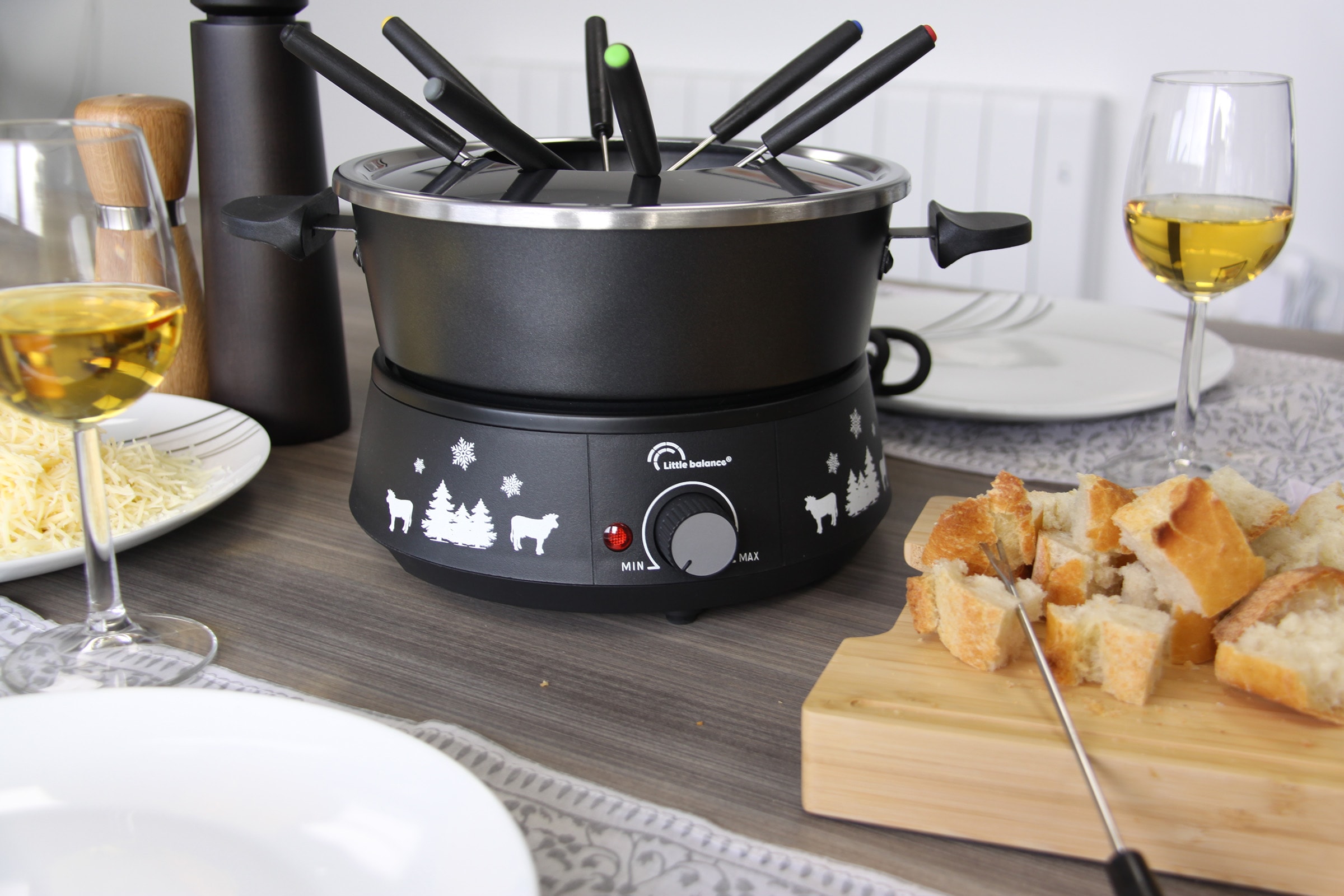 Fondue LITTLE BALANCE 8 personnes 1500W 2L Noir - 8690