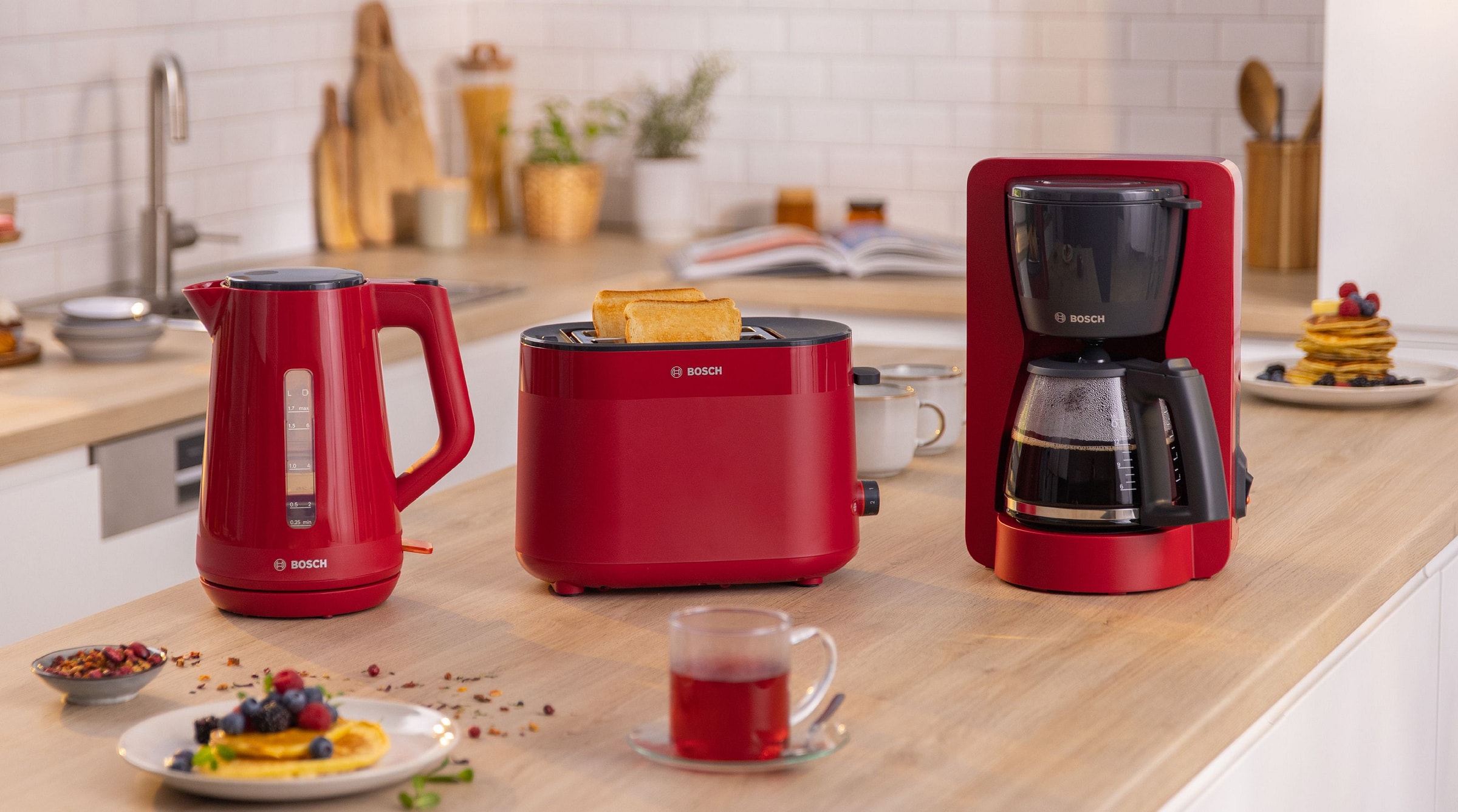 Bouilloire BOSCH Sans fil 1,7L 2400W Rouge - TWK1M124
