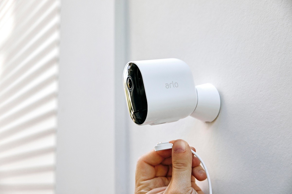 Caméra de surveillance ARLO - VMS4440P Caméra de surveillance ARLO - VMS4440P