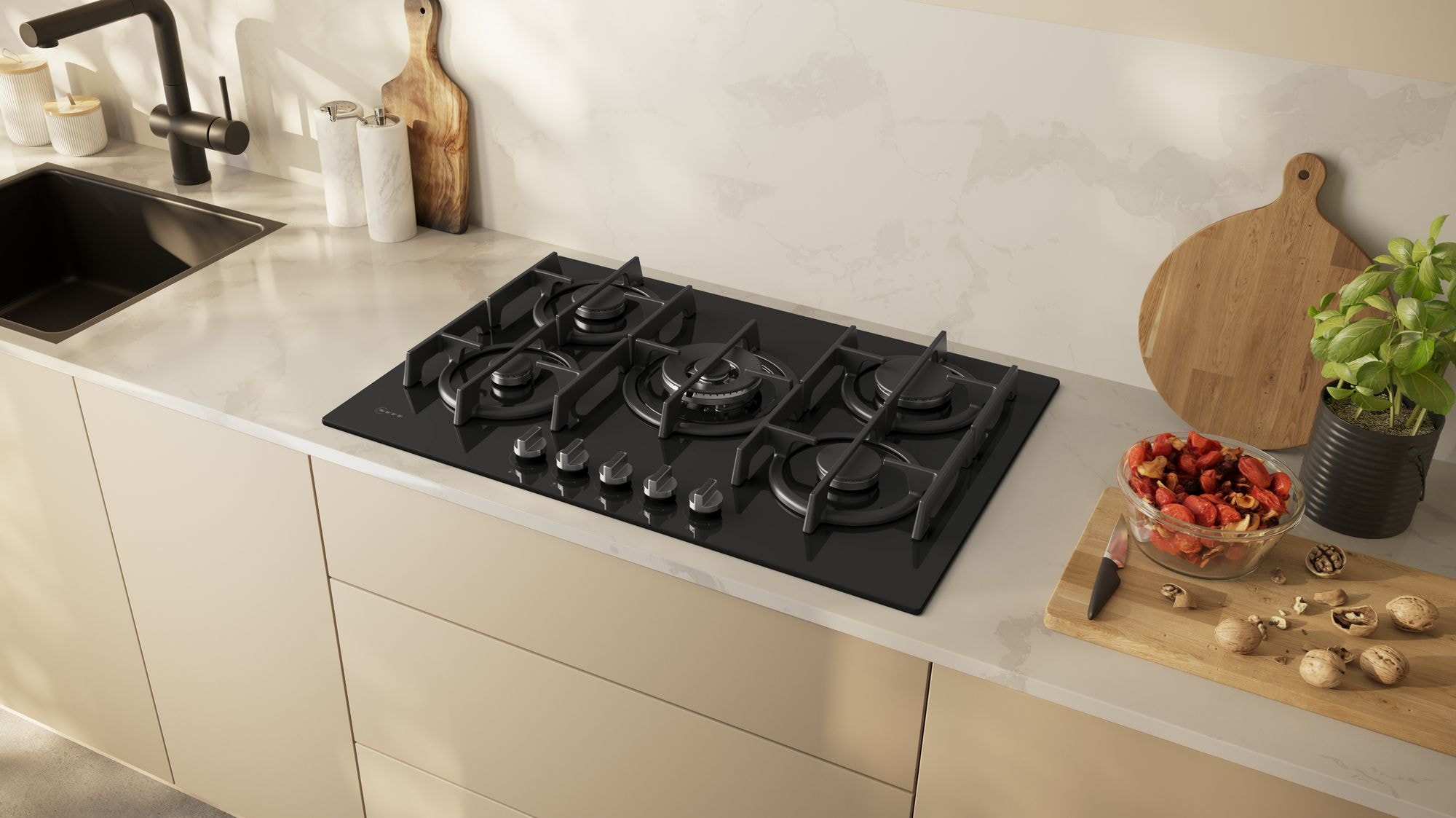 Plaque gaz NEFF , N70, 5 Foyers, 75cm, Noir - T27PIQ4S0 Plaque gaz NEFF , N70, 5 Foyers, 75cm, Noir - T27PIQ4S0