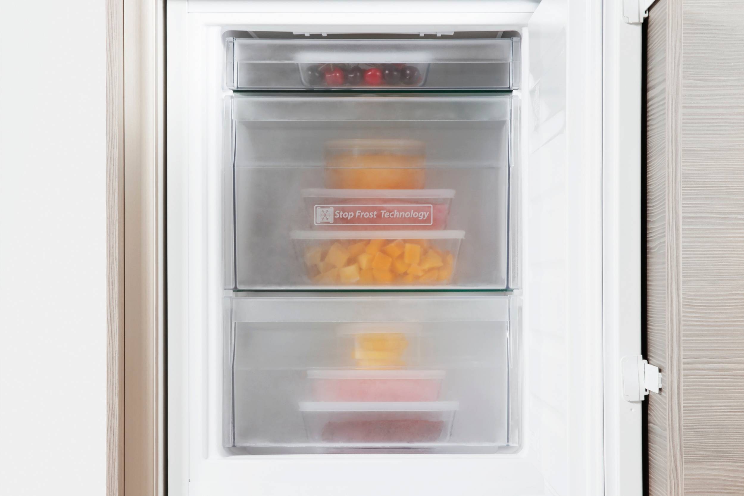 WHIRLPOOL Réfrigérateur congélateur encastrable  - ART6719SFD2