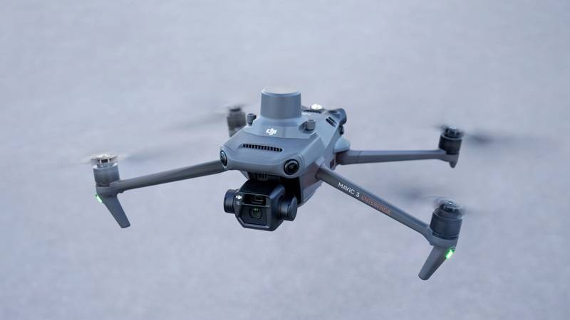 DJI INNOVATION Drone  - DJIMAVIC3
