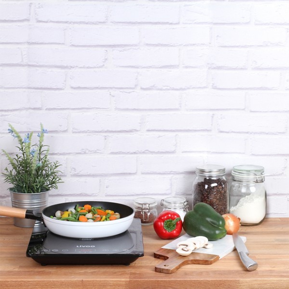 Réchaud induction LIVOO 2000W - DOC235