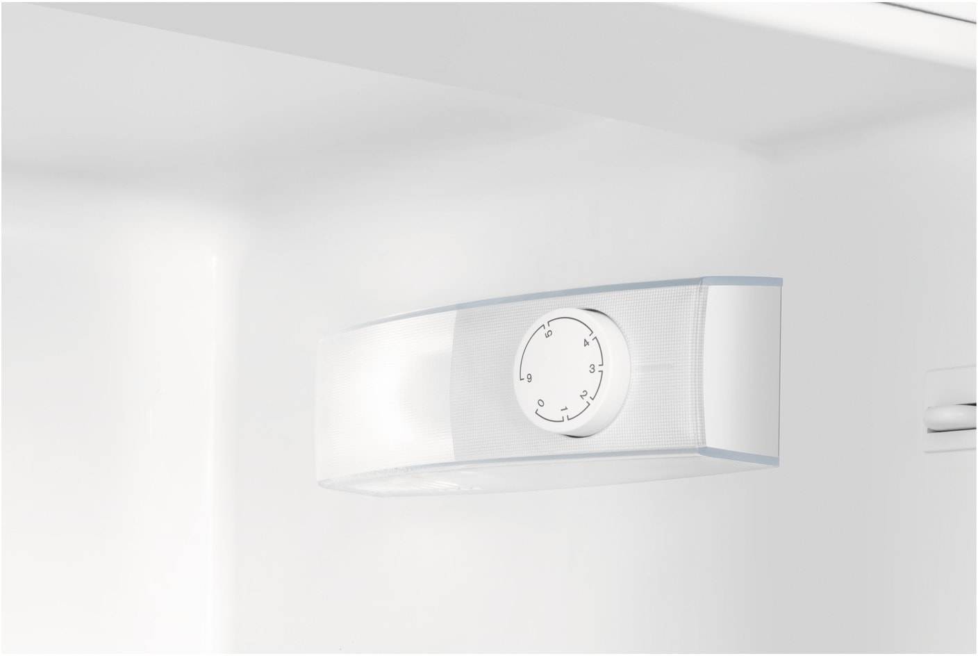 Réfrigérateur encastrable 1 porte ELECTROLUX Série 500 Froid Statique 142L - LRB2AE88S Réfrigérateur encastrable 1 porte ELECTROLUX Série 500 Froid Statique 142L - LRB2AE88S