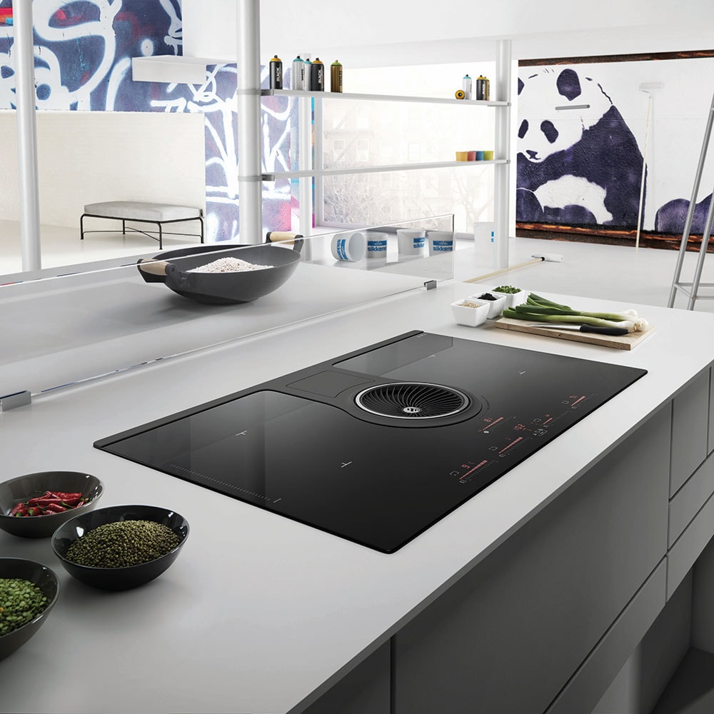 Plaque induction ELICA 4 foyers dont 2 extensibles 83cm Noir - PRF0120975 Plaque induction ELICA 4 foyers dont 2 extensibles 83cm Noir - PRF0120975