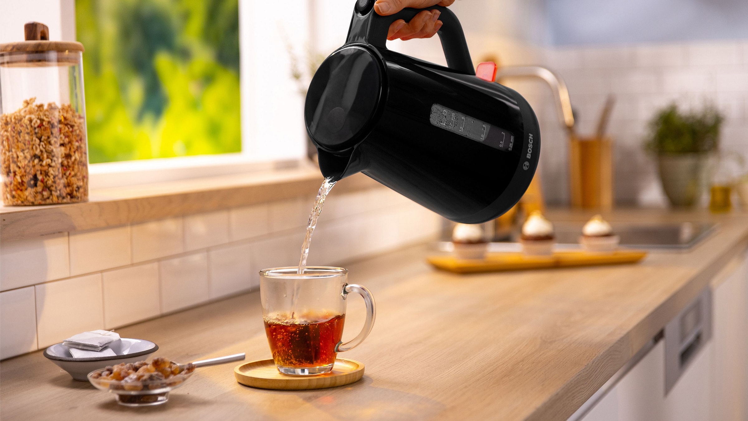Bouilloire BOSCH 1,7L 2400W Noir - TWK1M123