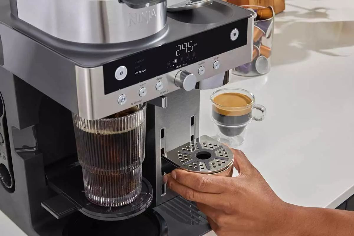 Cafetière NINJA Buse Noir - CFN802