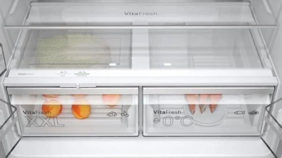 BOSCH Réfrigérateur 4 portes Série 6 NoFrost MultiAirFlow 605L Inox - KFN96APEA