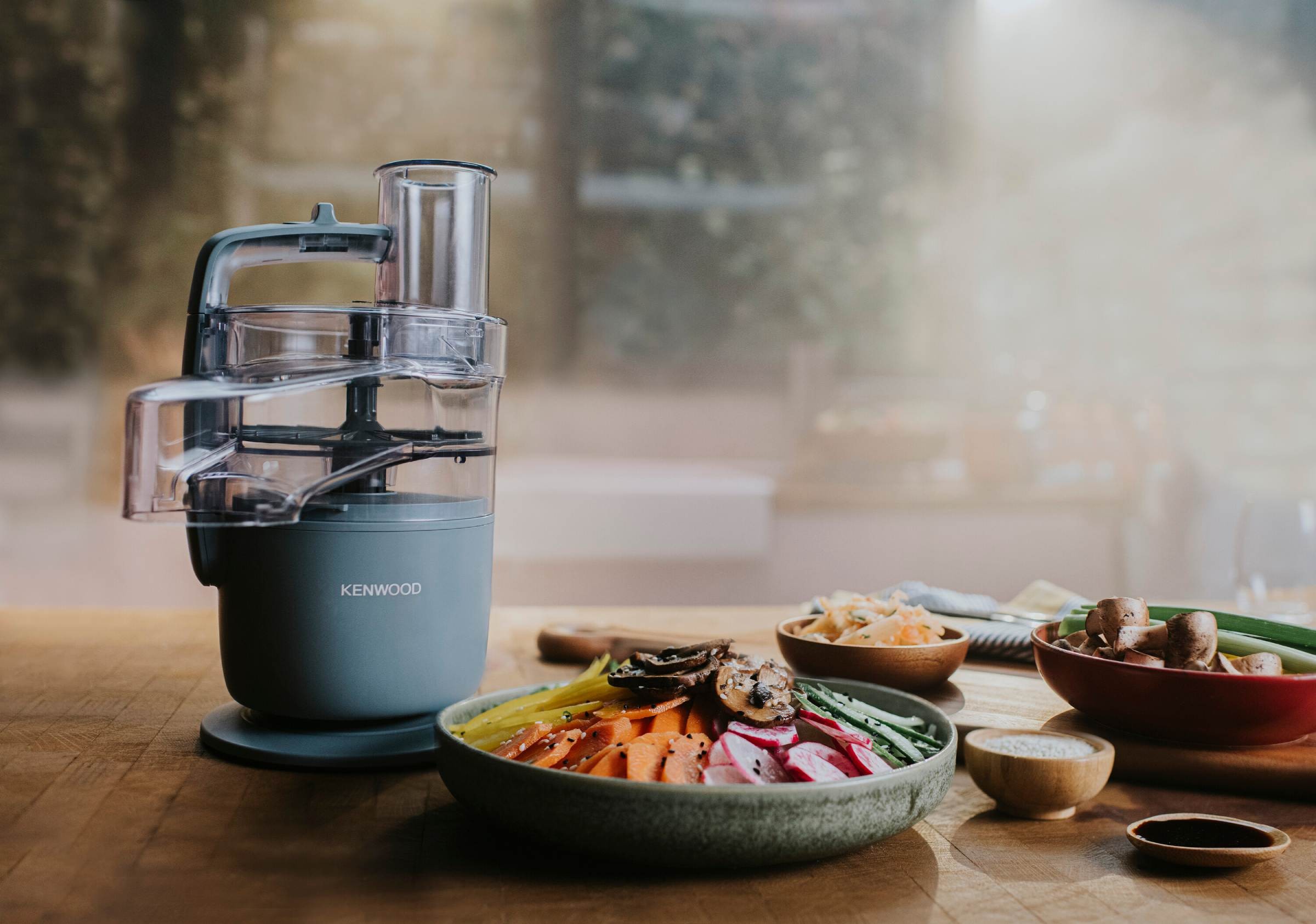 Robot culinaire KENWOOD MultiPro Go 650W 1.3L Gris Bleu - FDP22130GY