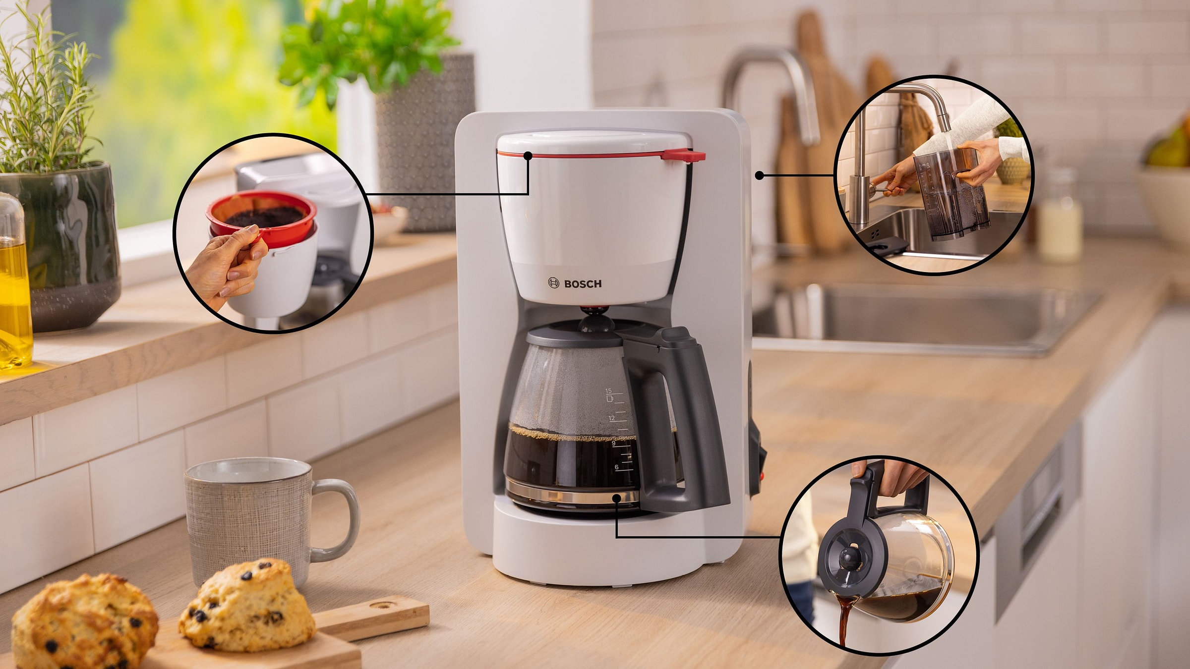Cafetière BOSCH Réservoir amovible 1.25L 15 tasses Blanc - TKA2M111