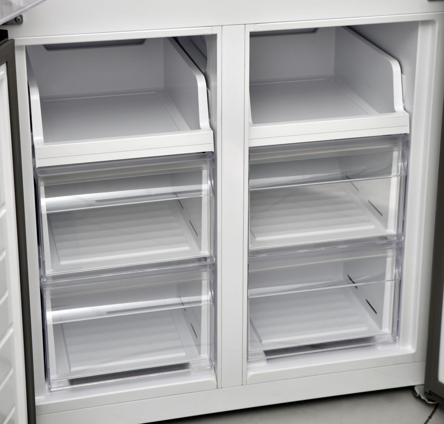 Réfrigérateur 4 portes TELEFUNKEN 488L Inox - R4P488X