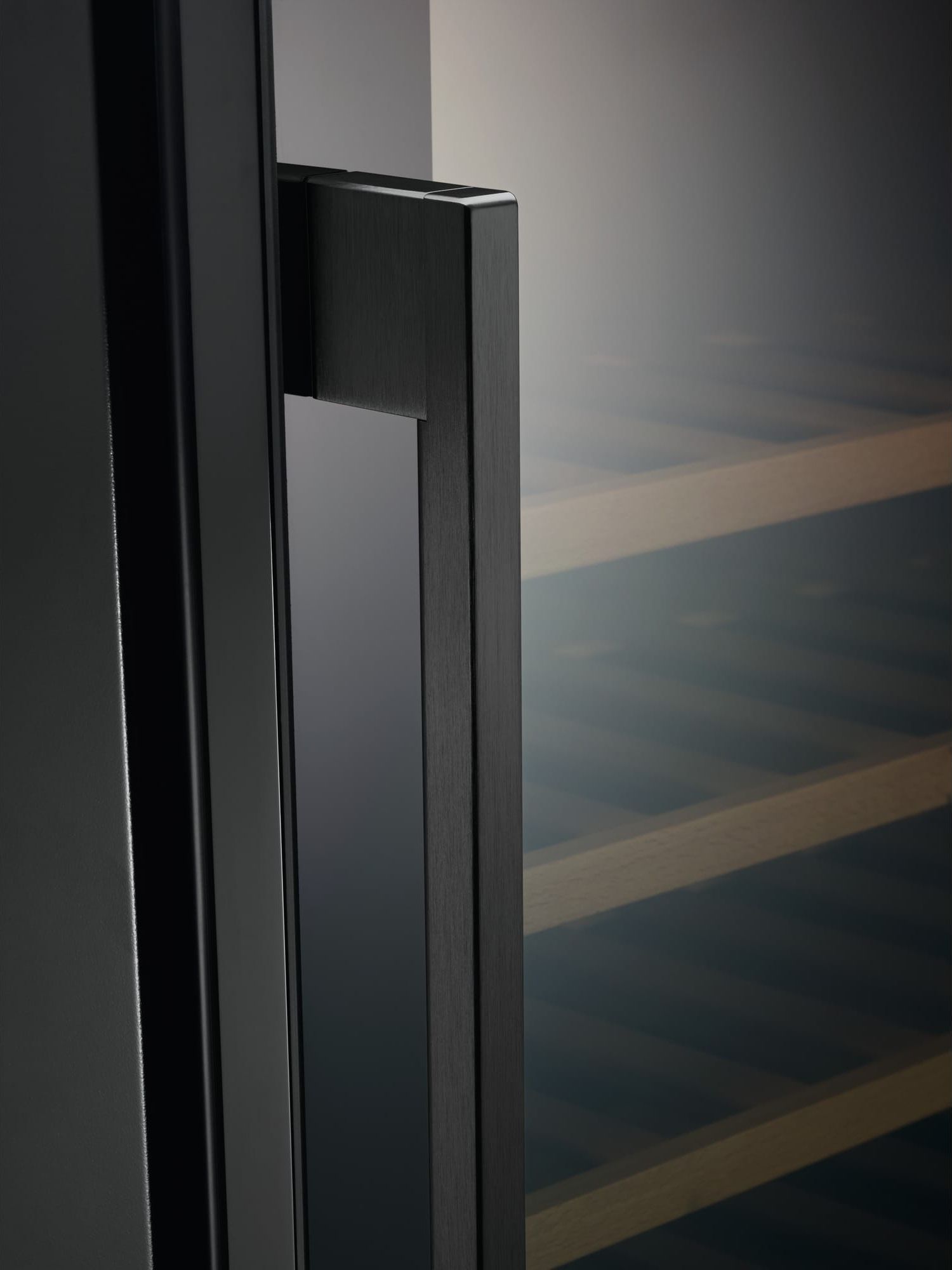 Cave à vin encastrable de service ELECTROLUX 52 bouteilles Noir - EWS4052B5B