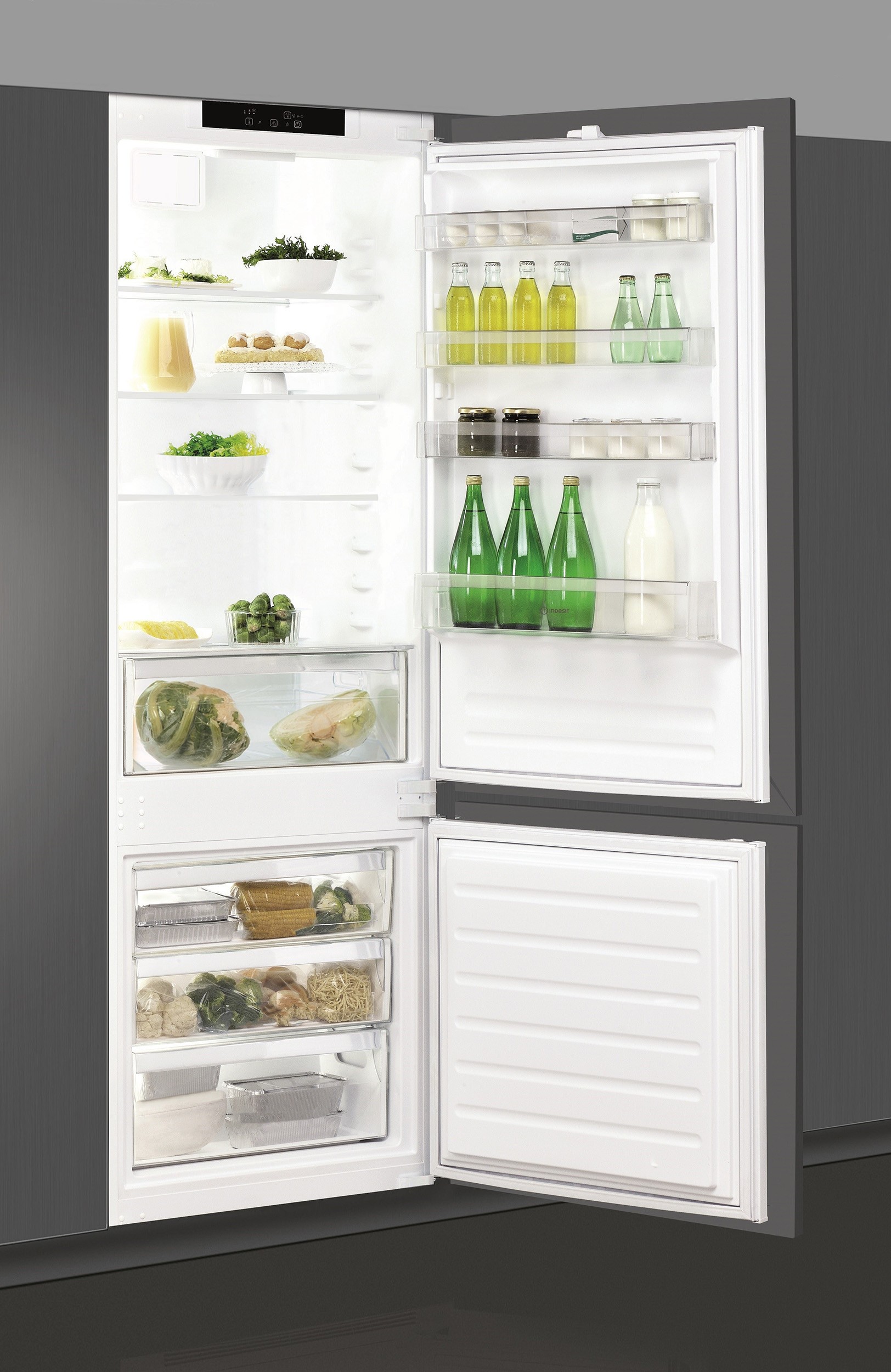 INDESIT Réfrigérateur congélateur encastrable  - IND401