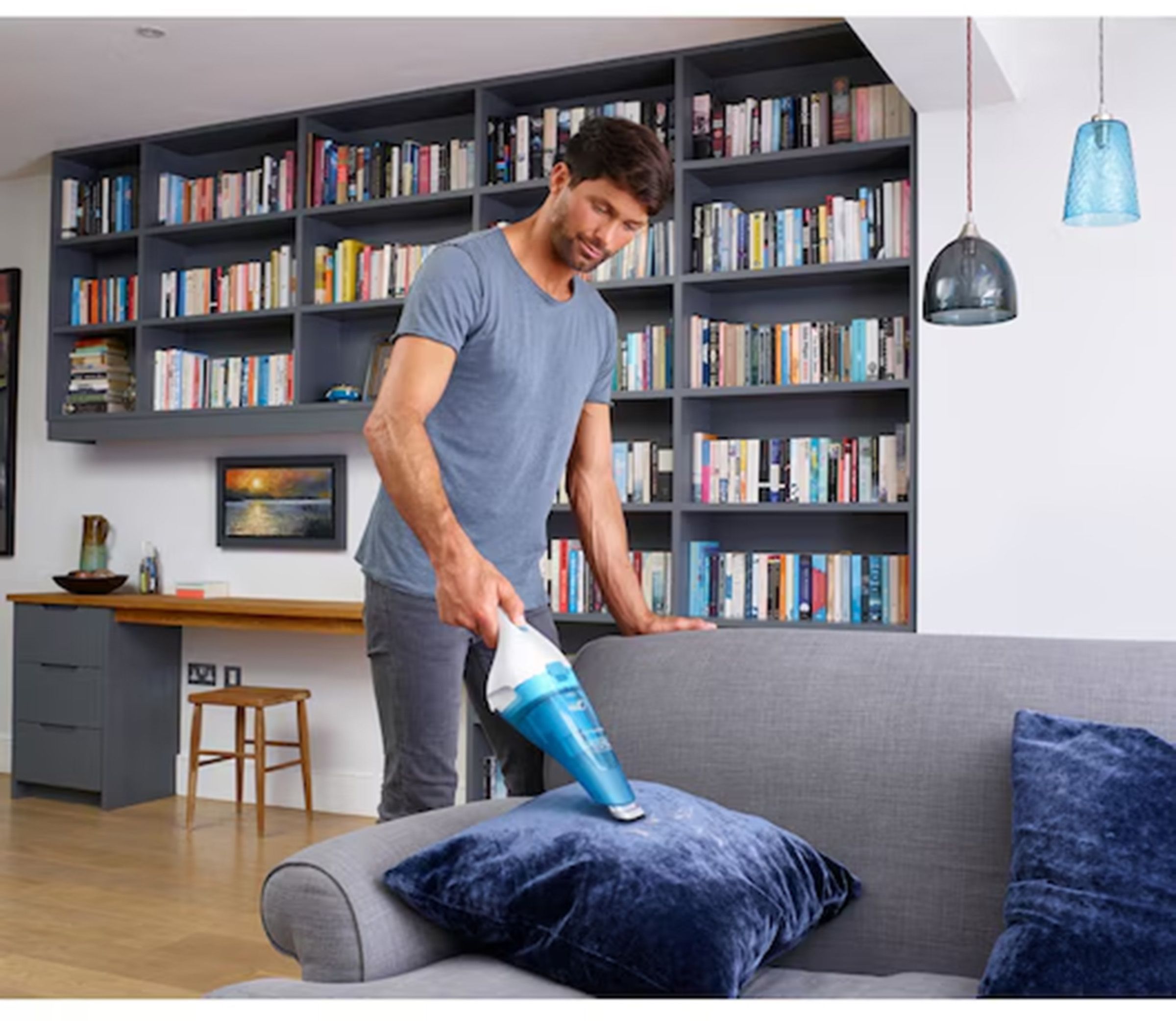 Aspirateur à main BLACK & DECKER Sans fil 3.6V Blanc - WDC115WA