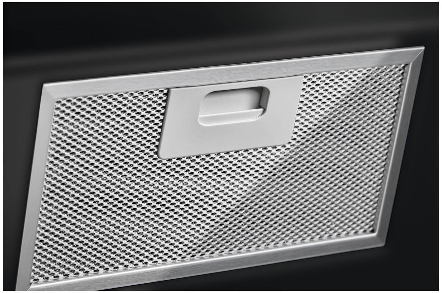 Hotte decorative murale ELECTROLUX Série 600 Pan Incliné 60cm Noire - LFV316K