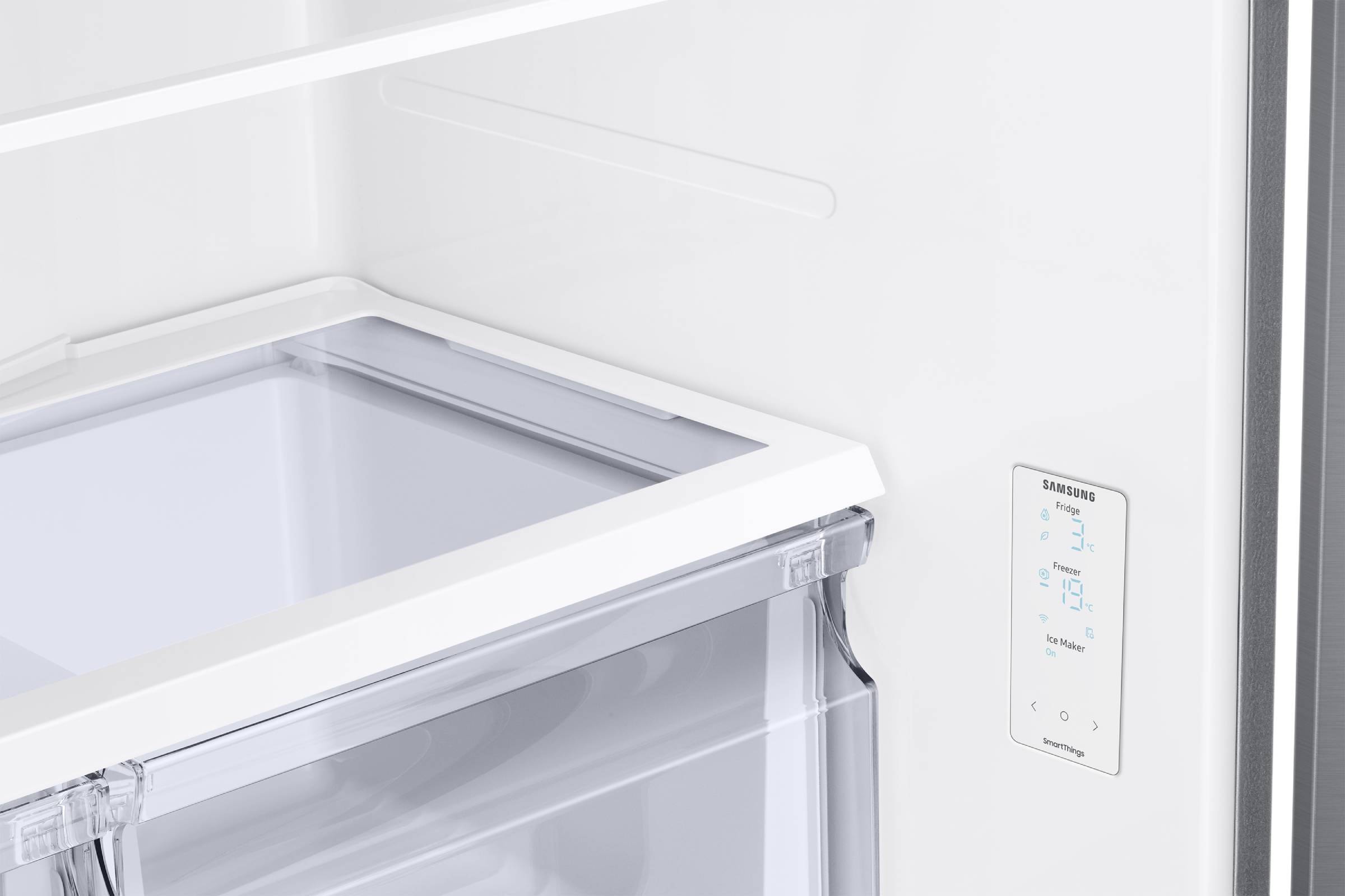 Réfrigérateur 3 portes SAMSUNG , Froid Ventilé Plus, 495L, Inox - RF50C530ES9 Réfrigérateur 3 portes SAMSUNG , Froid Ventilé Plus, 495L, Inox - RF50C530ES9