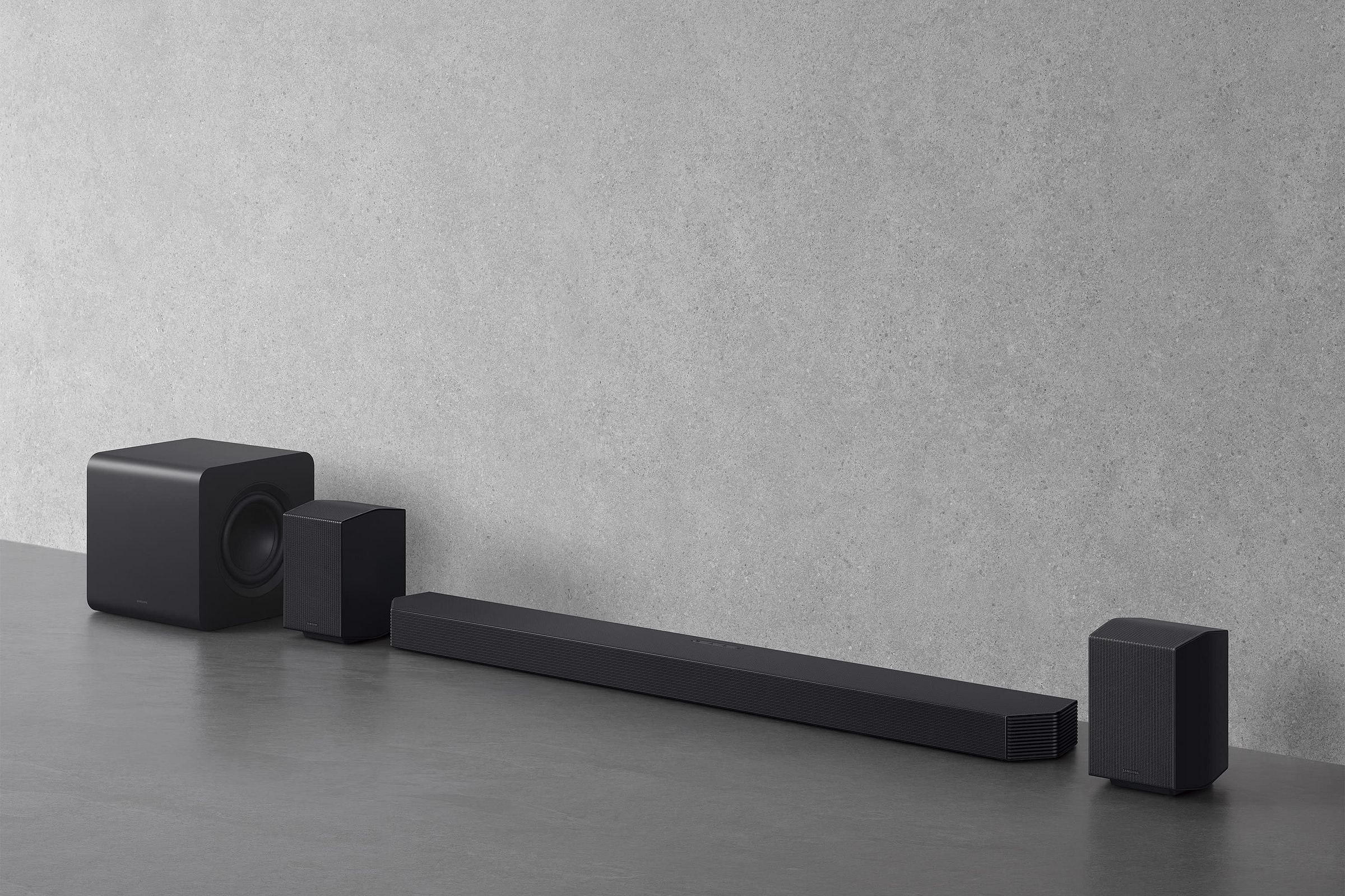 Barre de son SAMSUNG 9.1.4 Dolby Atmos Caisson + arrières Noir - HW-Q930H