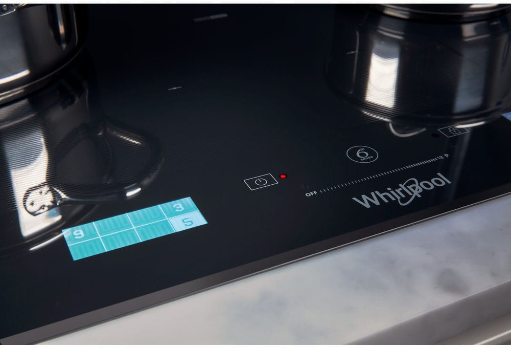 Plaque induction WHIRLPOOL 6ème sens 8 Foyers induction 65cm Noir - SMP658CNEIXL Plaque induction WHIRLPOOL 6ème sens 8 Foyers induction 65cm Noir - SMP658CNEIXL
