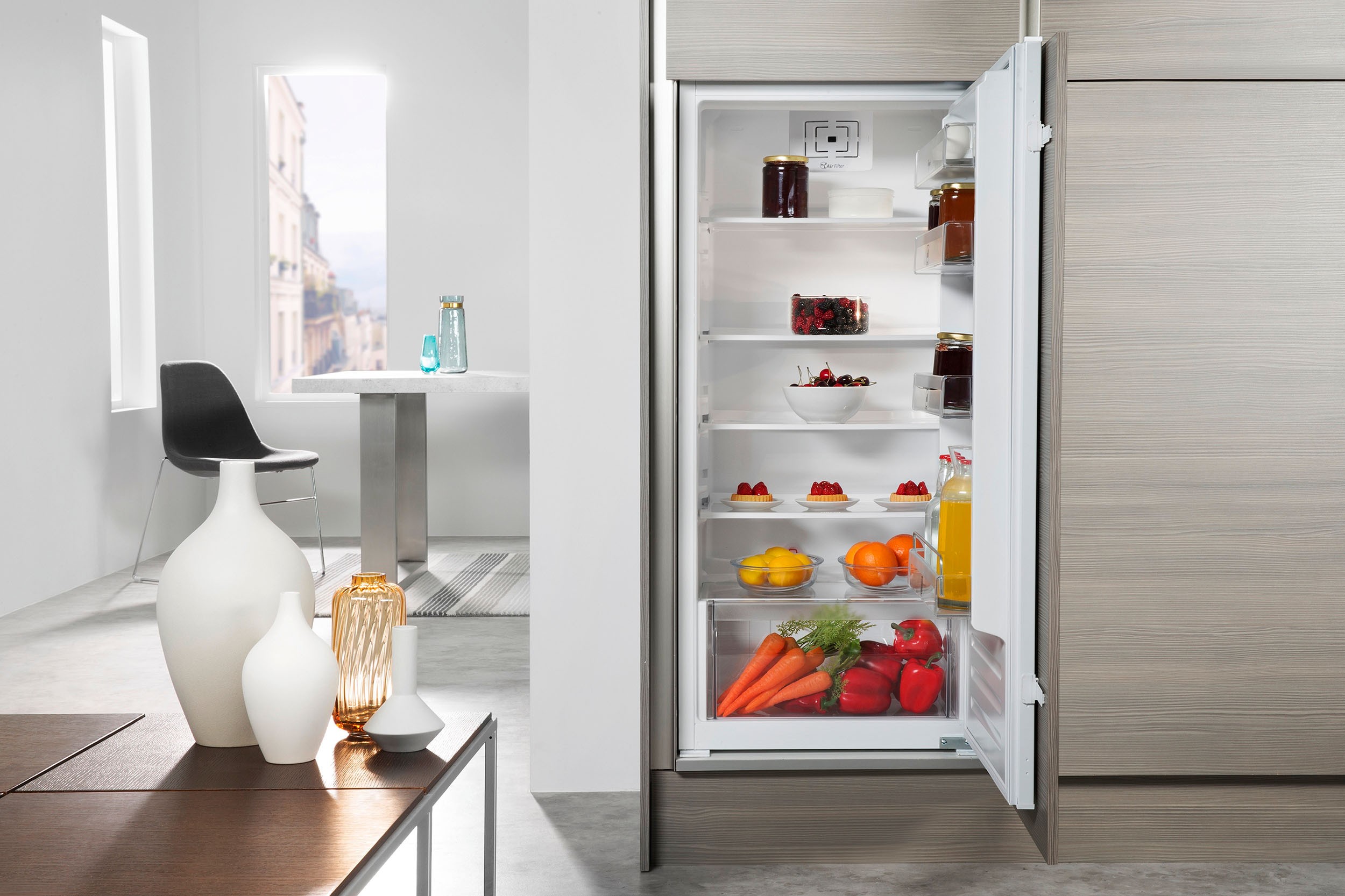 WHIRLPOOL Réfrigérateur encastrable 1 porte 6ème sens Fresh Control Froid brassé 209L - ARG8502