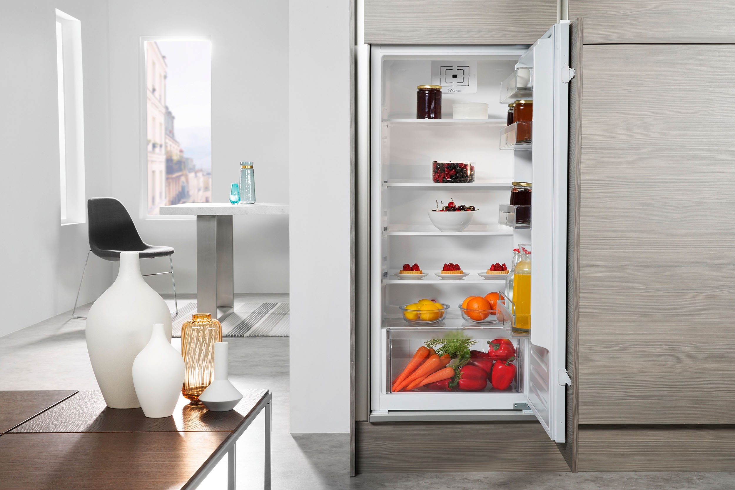 Réfrigérateur encastrable 1 porte WHIRLPOOL 6ème sens, Froid brassé, 209L - ARG8502 Réfrigérateur encastrable 1 porte WHIRLPOOL 6ème sens, Froid brassé, 209L - ARG8502