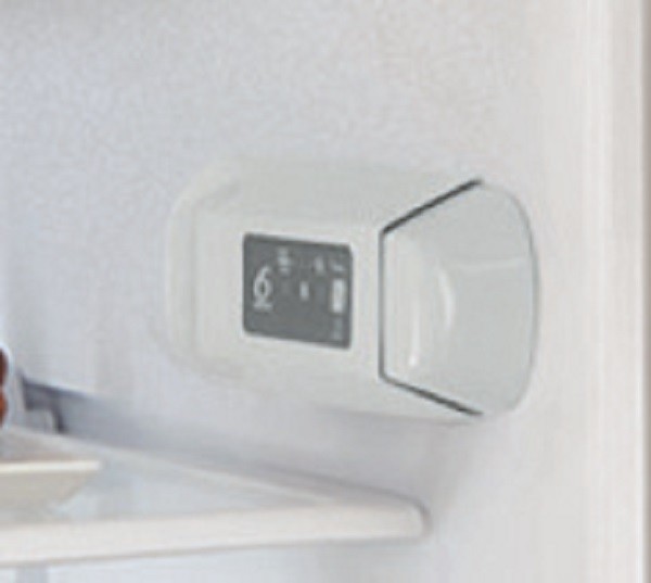 Réfrigérateur encastrable 1 porte WHIRLPOOL 6ème sens, Froid brassé, 209L - ARG8502 Réfrigérateur encastrable 1 porte WHIRLPOOL 6ème sens, Froid brassé, 209L - ARG8502