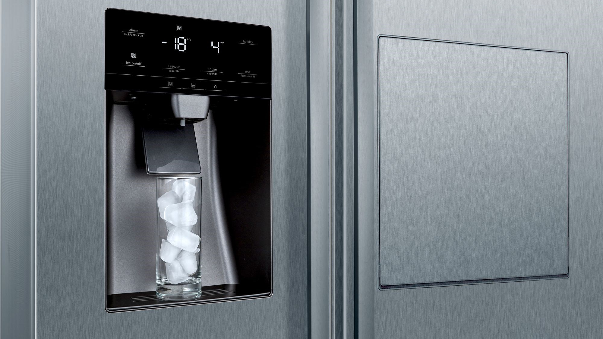 Réfrigérateur américain BOSCH NoFrost MultiAirFlow 531L Inox - KAG93AIEP