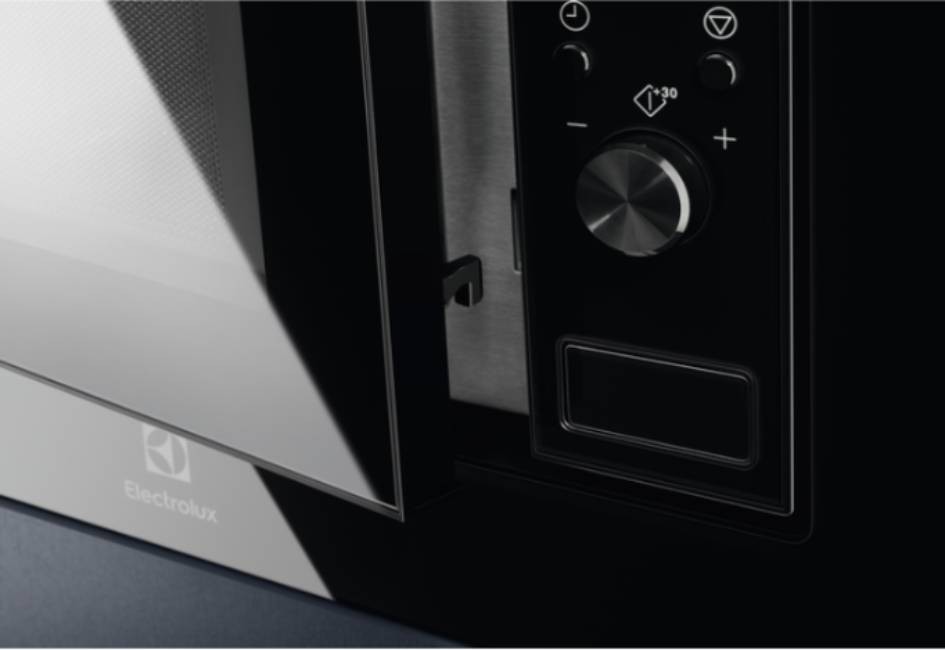 Micro ondes Encastrable ELECTROLUX Série 300 700W 20L Noir - LMS2203EMX