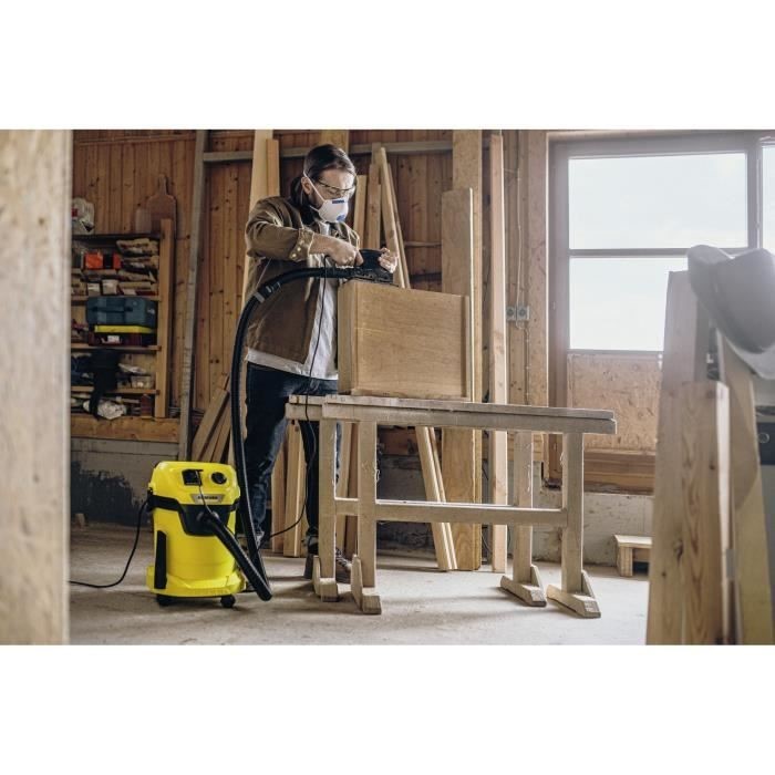 KARCHER Aspirateur eau et poussière WD3 19L - WD3