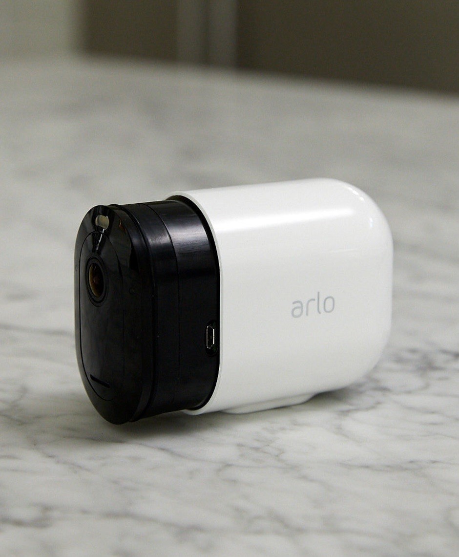 Caméra de surveillance ARLO - VMS4340P Caméra de surveillance ARLO - VMS4340P
