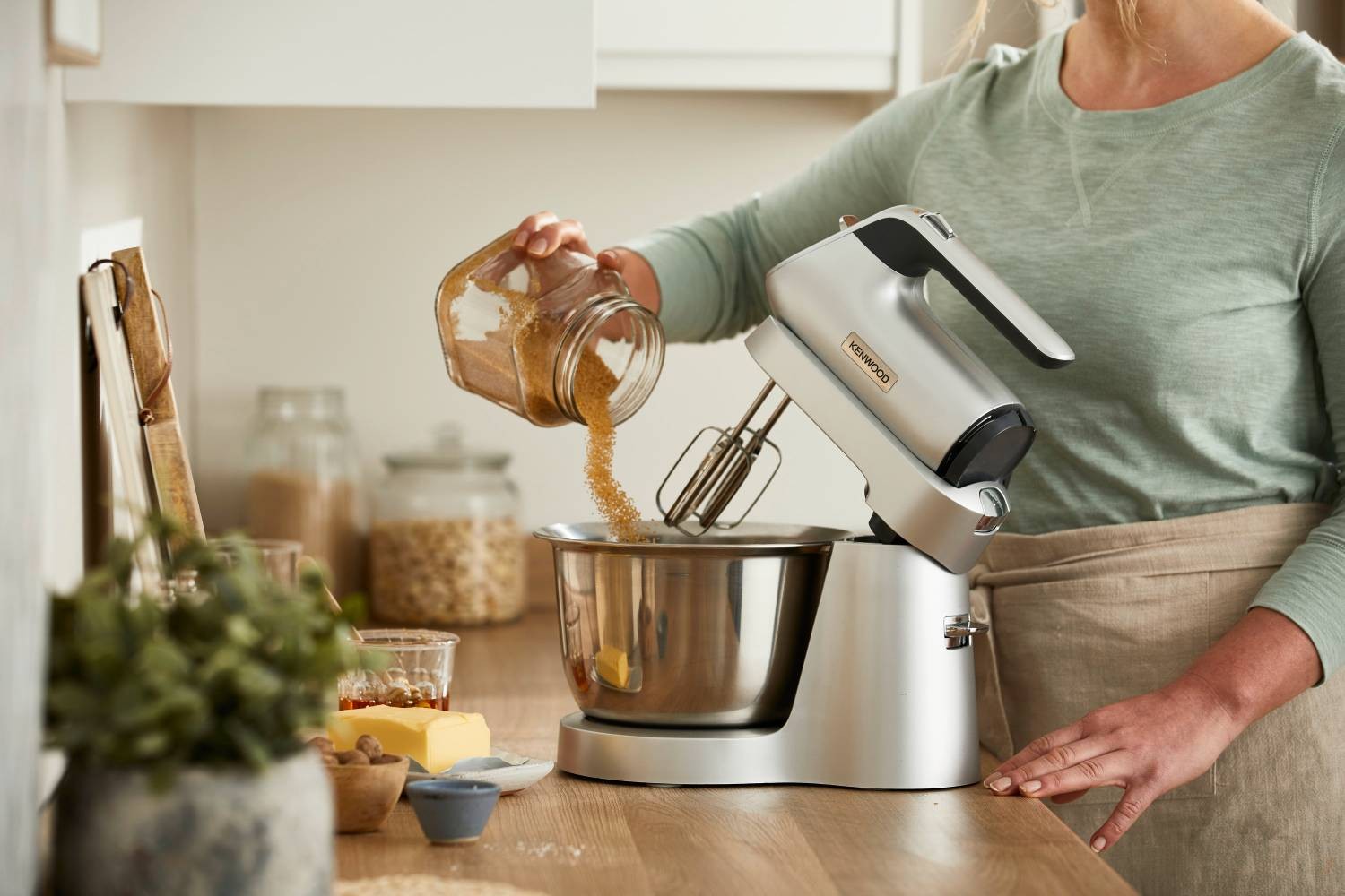 Batteur KENWOOD Chefette 650W Gris - HMP54000SI Batteur KENWOOD Chefette 650W Gris - HMP54000SI