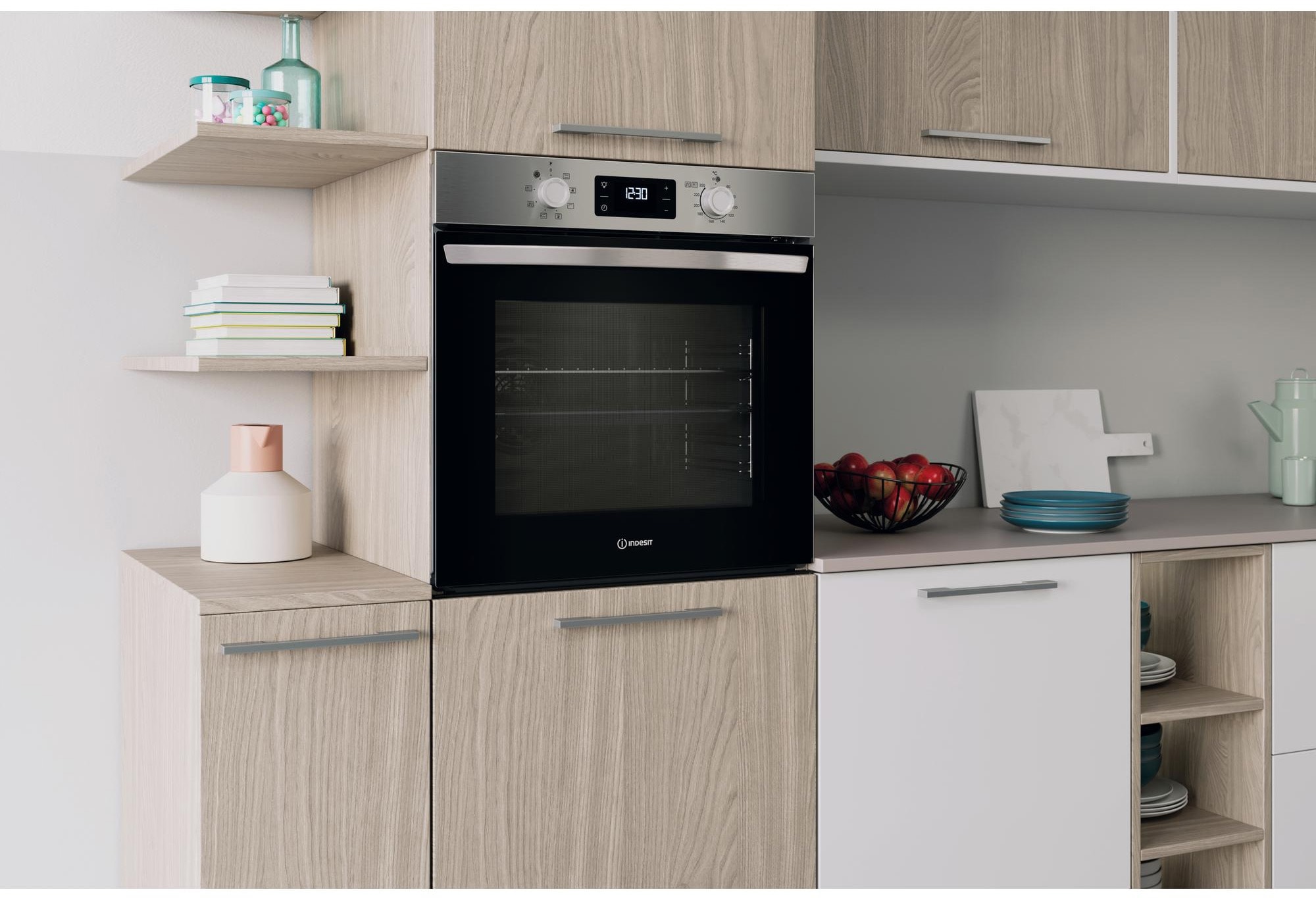 Four encastrable pyrolyse INDESIT  - IO275PX