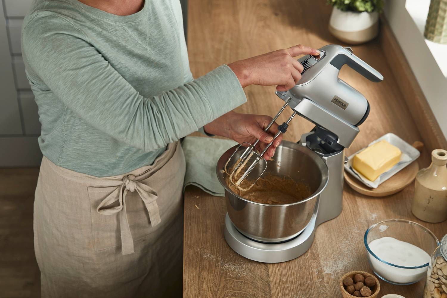 Batteur KENWOOD Chefette 650W Gris - HMP54000SI Batteur KENWOOD Chefette 650W Gris - HMP54000SI