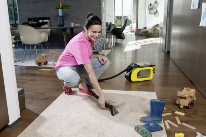 Nettoyeur de sol KARCHER SE 3-18 Compact avec batterie - SE318 Nettoyeur de sol KARCHER SE 3-18 Compact avec batterie - SE318