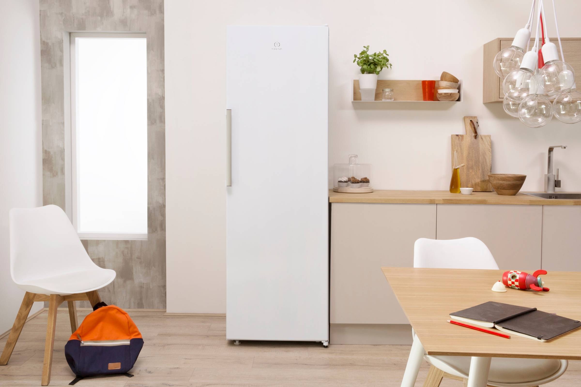 INDESIT Réfrigérateur 1 porte  - SI82QWDFR