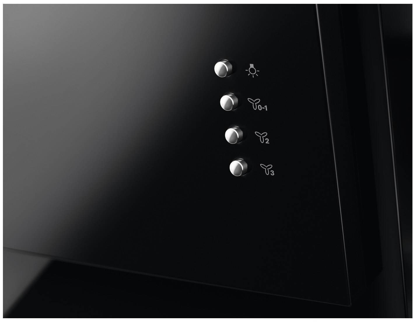 Hotte decorative murale ELECTROLUX Série 600 Pan Incliné 90cm Noire  - LFV319K