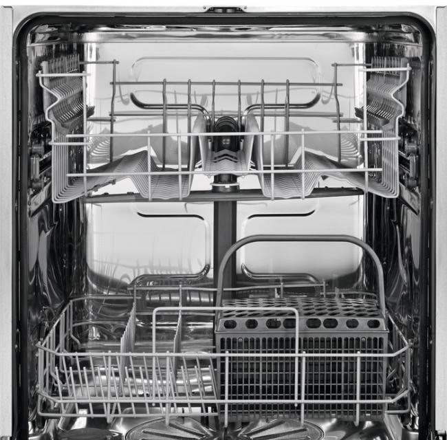 ELECTROLUX Lave vaisselle 60 cm ESF5513LOX
