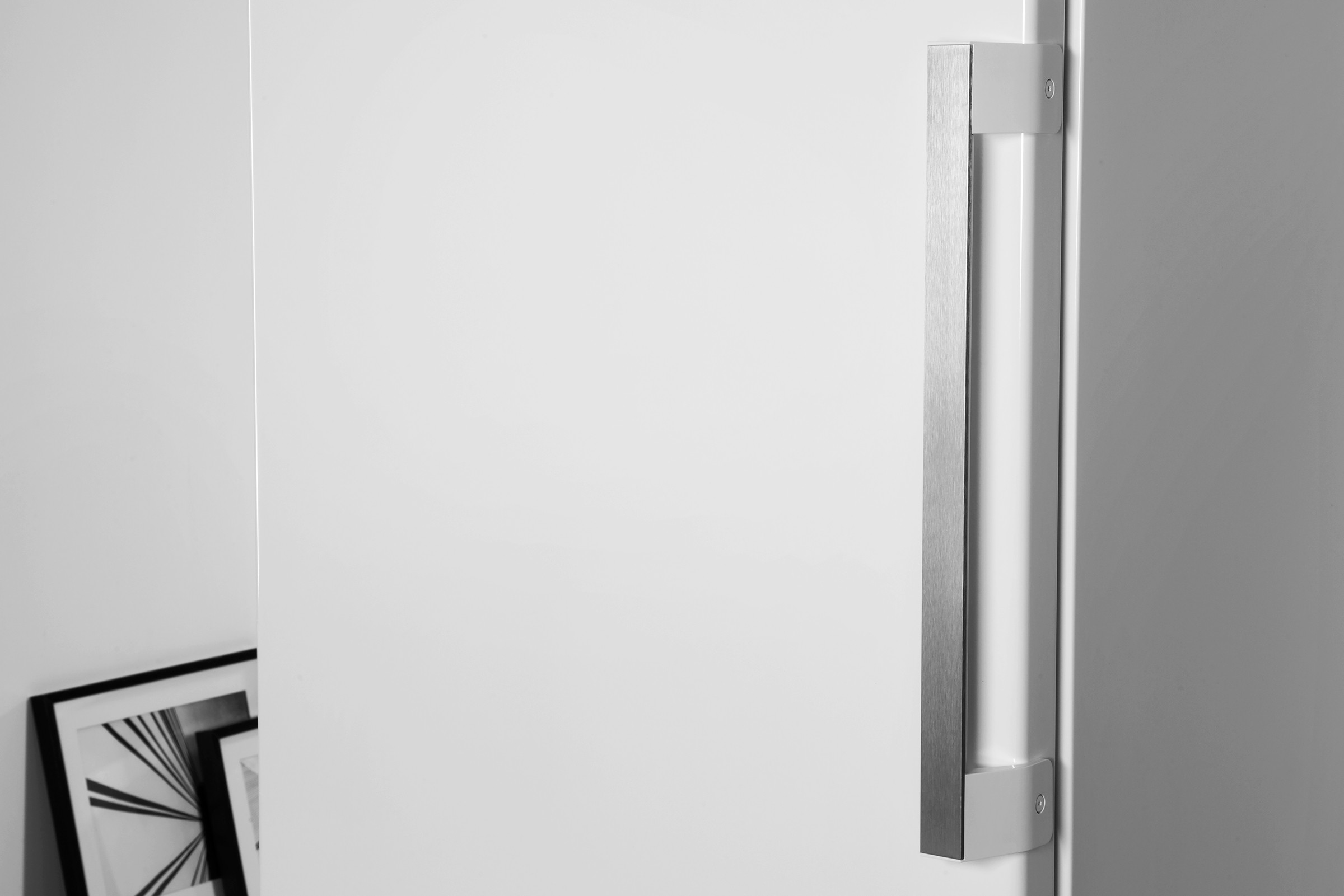 Congélateur armoire WHIRLPOOL No Frost 222L Blanc - UW6F2YWBIF2 Congélateur armoire WHIRLPOOL No Frost 222L Blanc - UW6F2YWBIF2