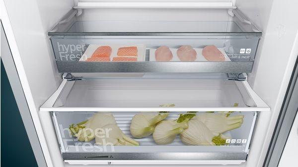 SIEMENS Réfrigérateur congélateur bas IQ500 LowFrost 413L Inox - KG49EAICA
